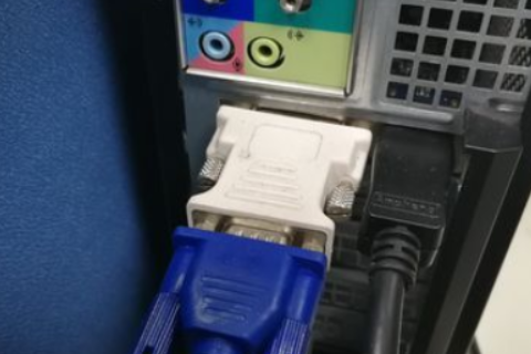 win10电脑如何设置多屏显示?win10电脑设置多屏显示的方法