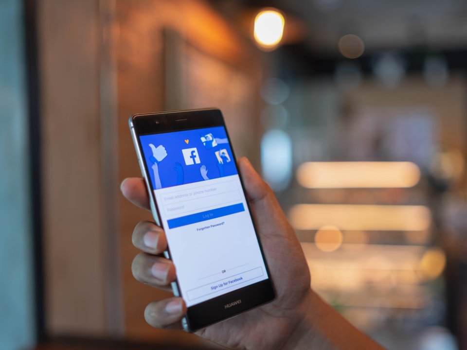 最受欢迎的10款iOS应用,Facebook位居第一 最受欢迎的10款iOS应用,Facebook位居第一