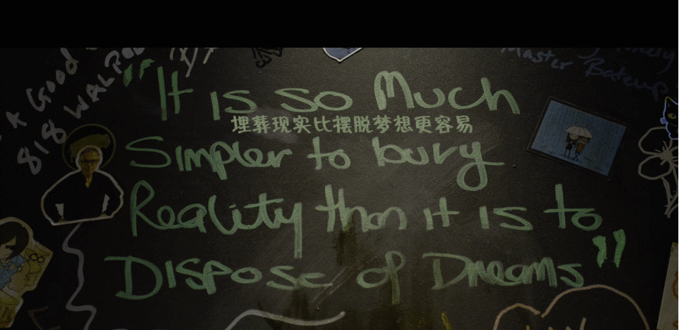 黑客帝国：矩阵重启 [UHD原盘国语中字 DIY 次世代国语/国配殊效字幕/双语殊效字幕].The.Matrix.Resurrections.2021.UHD.Blu-ray.2160p.HEVC.TrueHD.Atmos.7.1-TAG 82.76GB-20.gif