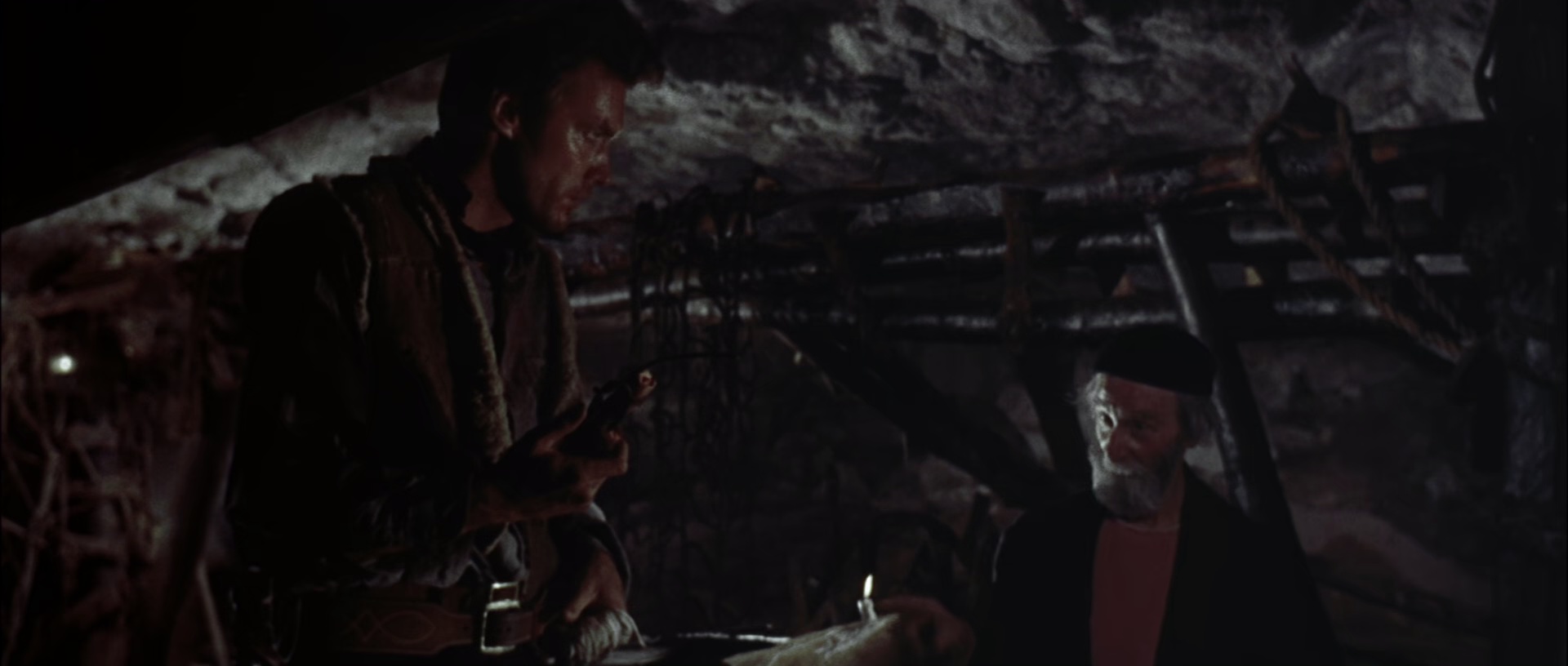 荒原大镖客[国英多音轨/中英字幕].A.Fistful.of.Dollars.1964.BluRay.1080p.x265.10bit.2Audio-MiniHD 5.18GB-7.jpeg