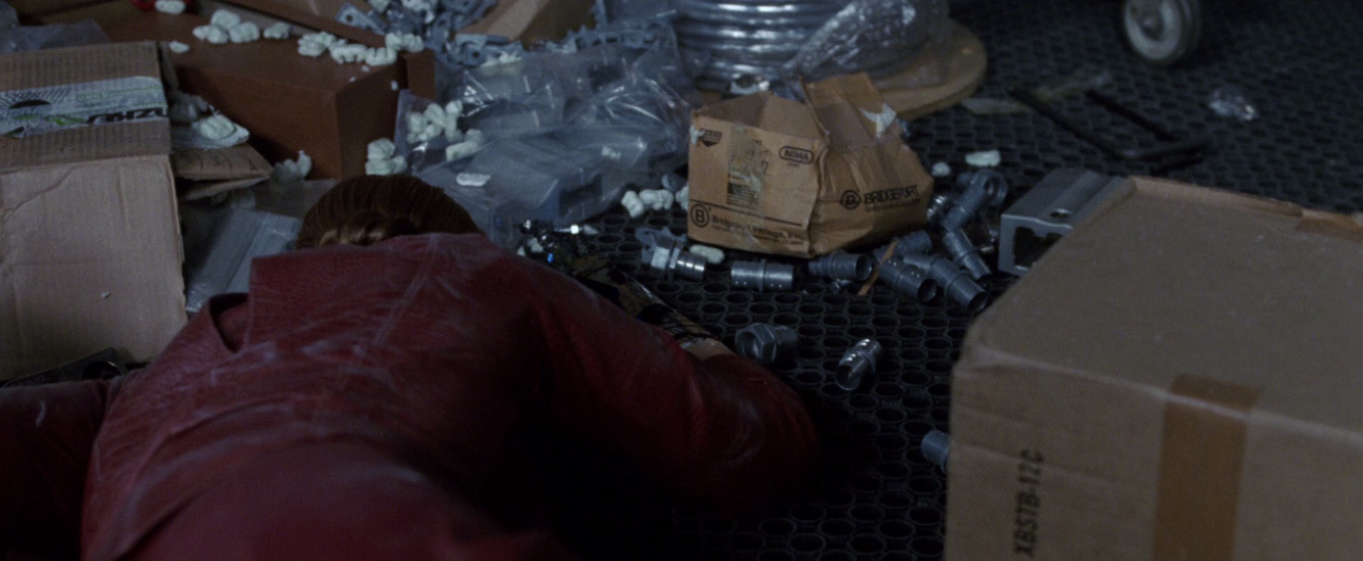 终结者3[国英多音轨/简繁英殊效字幕].Terminator.3.Rise.of.the.Machines.2003.BluRay.1080p.x265.10bit.3Audio-MiniHD 5.97GB-6.jpeg