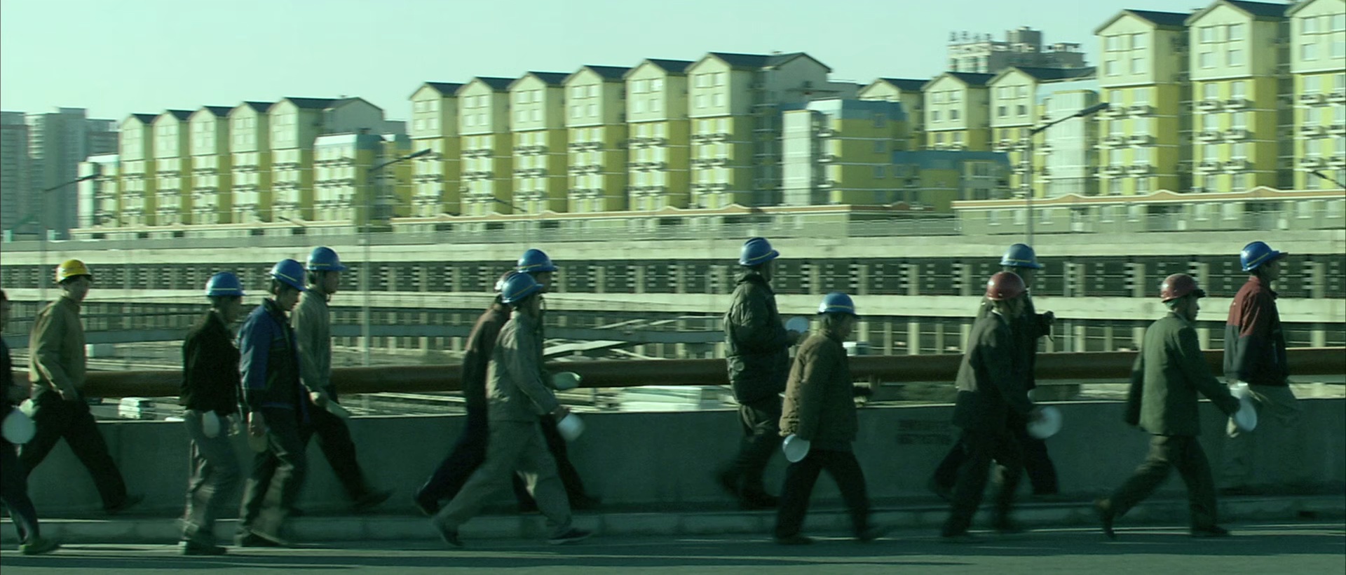 天下[国语音轨/中英字幕].The.World.2004.BluRay.1080p.x265.10bit-MiniHD 6.18GB-5.jpeg