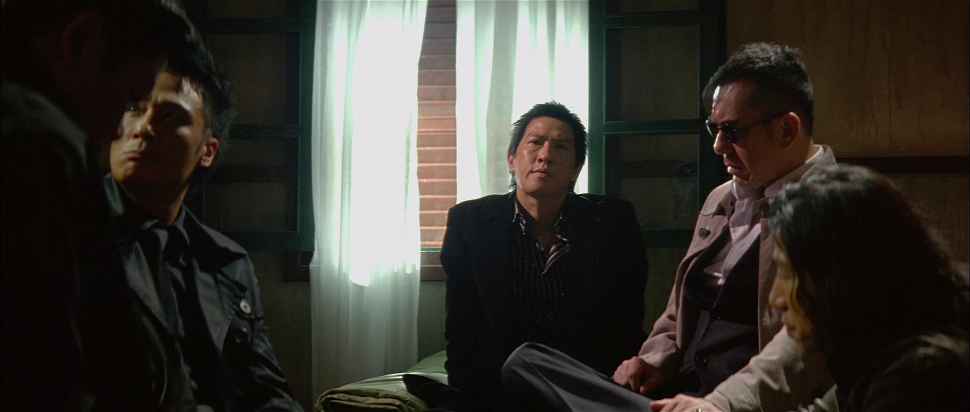 放·逐[国语音轨/中英字幕].Exiled.2006.BluRay.1080p.x265.10bit.2Audio-MiniHD 3.93GB-3.jpeg