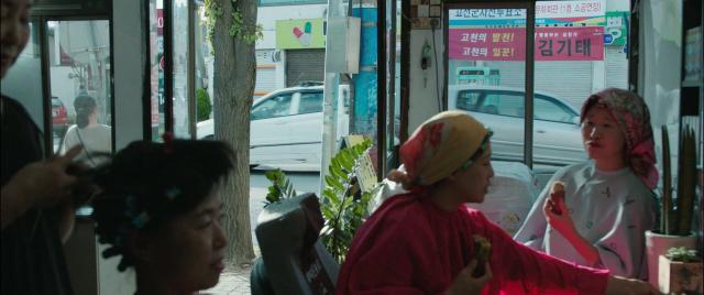 邻里的人们 The.Villagers.2018.KOREAN.720p.BluRay.x264.DD5.1-WiKi 4.23GB-2.png 邻里的人们 The.Villagers.2018.KOREAN.720p.BluRay.x264.DD5.1-WiKi 4.23GB-2.png