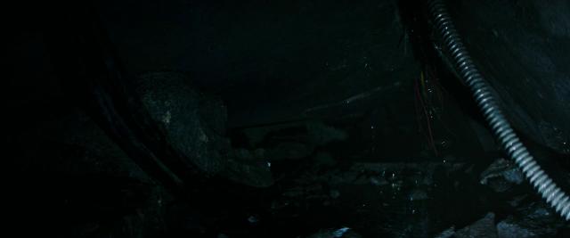 深海异兽/水下 Underwater.2020.720p.BluRay.x264.DTS-FGT 4.65GB-4.png 深海异兽/水下 Underwater.2020.720p.BluRay.x264.DTS-FGT 4.65GB-4.png
