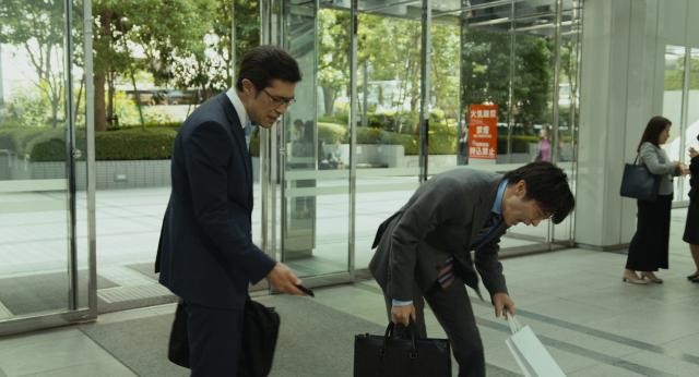 原本以为只是手机掉了 Stolen.Identity.2018.JAPANESE.720p.BluRay.x264-WiKi 4.37GB-2.jpg 原本以为只是手机掉了 Stolen.Identity.2018.JAPANESE.720p.BluRay.x264-WiKi 4.37GB-2.jpg