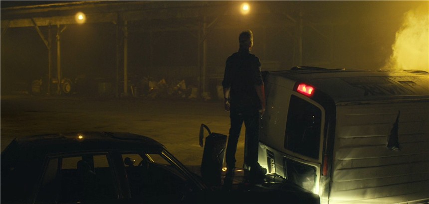 逃出水泥地 Dragged.Across.Concrete.2018.720p.BluRay.x264.DTS-MT 4.79GB-4.jpg 逃出水泥地 Dragged.Across.Concrete.2018.720p.BluRay.x264.DTS-MT 4.79GB-4.jpg